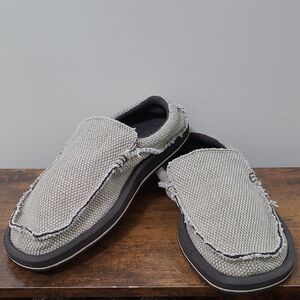 Sanuk Textured Neutral Color Sidewalk Surfers Slip-Ons size 8.